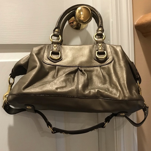 Authentic Coach Shoulder/Crossbody Bag - Picture 2 of 3